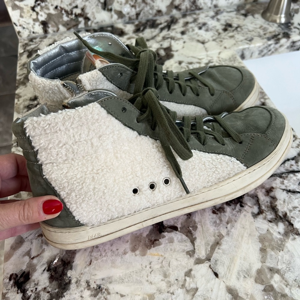 P448 Sneakers